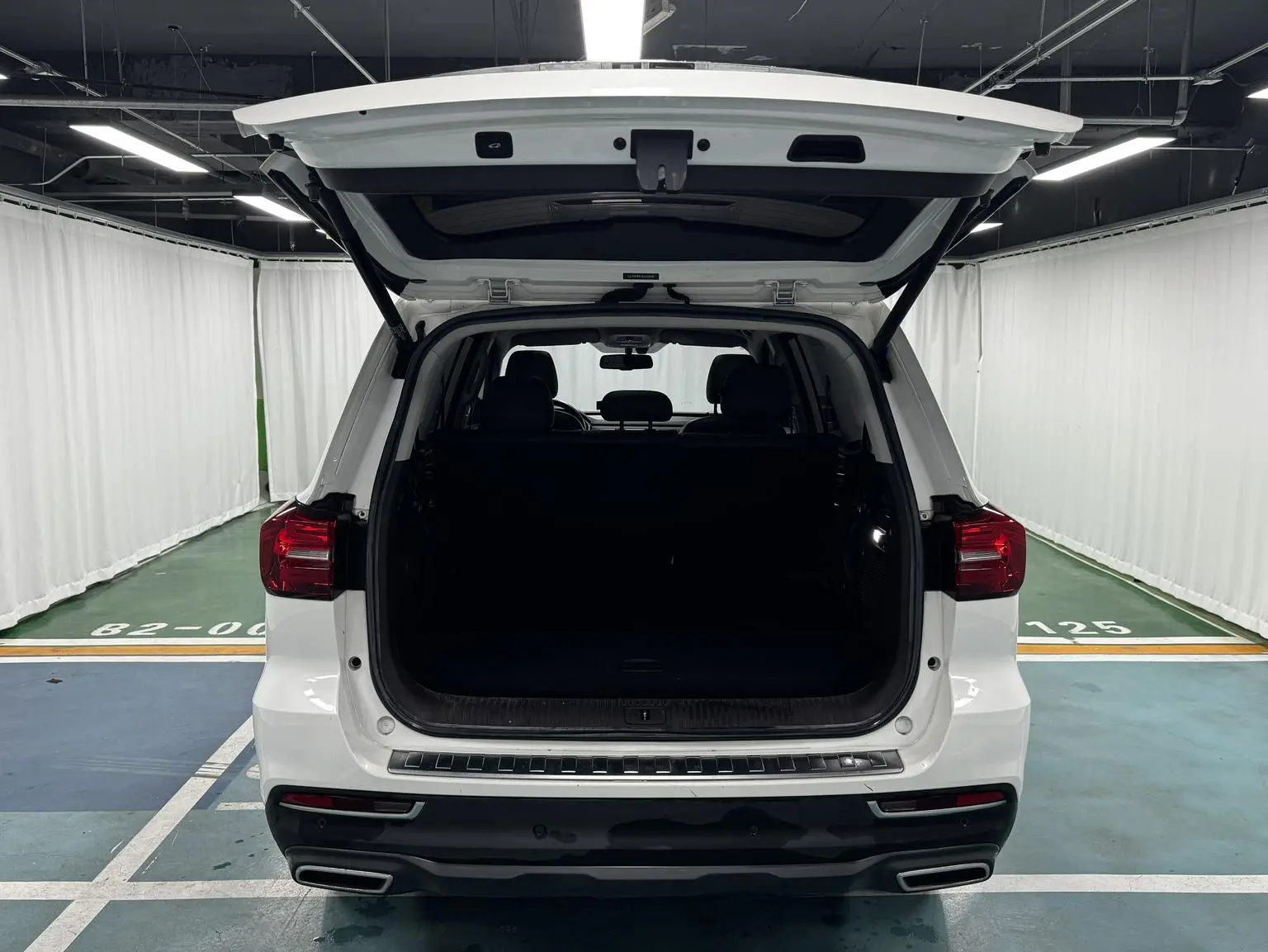 Roewe RX8 2019 30T Smart Connected 2WD Flagship