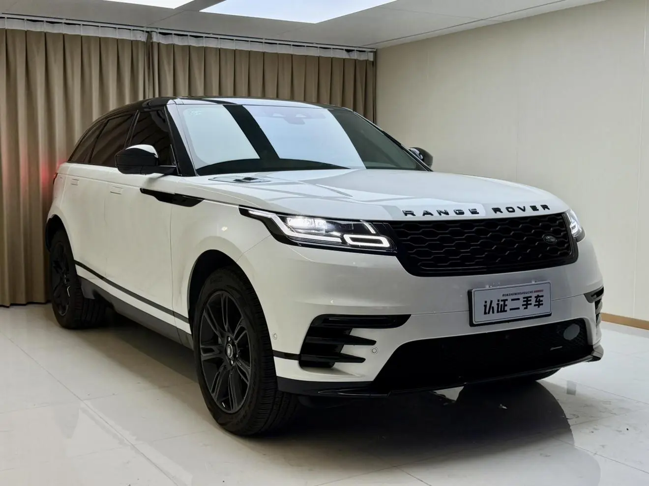 Land Rover Range Rover Star 2023 250PS