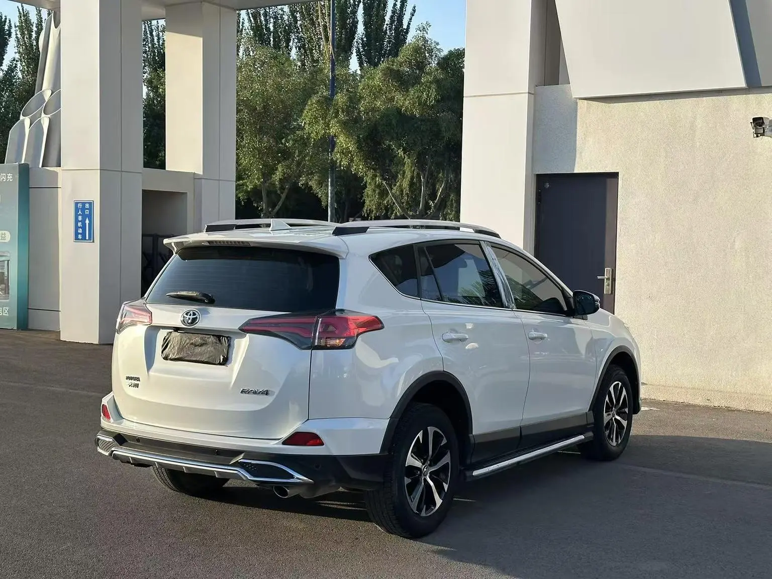 Toyota RAV4 RAV4 2019 2.0L CVT 2WD Pioneer China V