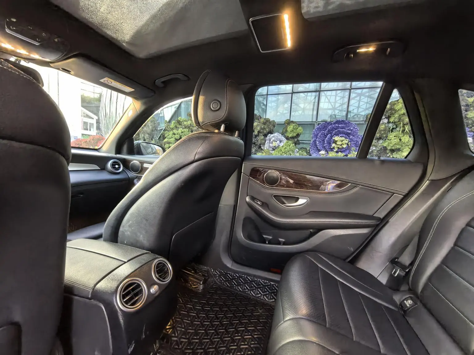 Mercedes-Benz GLC 2019 GLC 260 L 4MATIC Dynamic