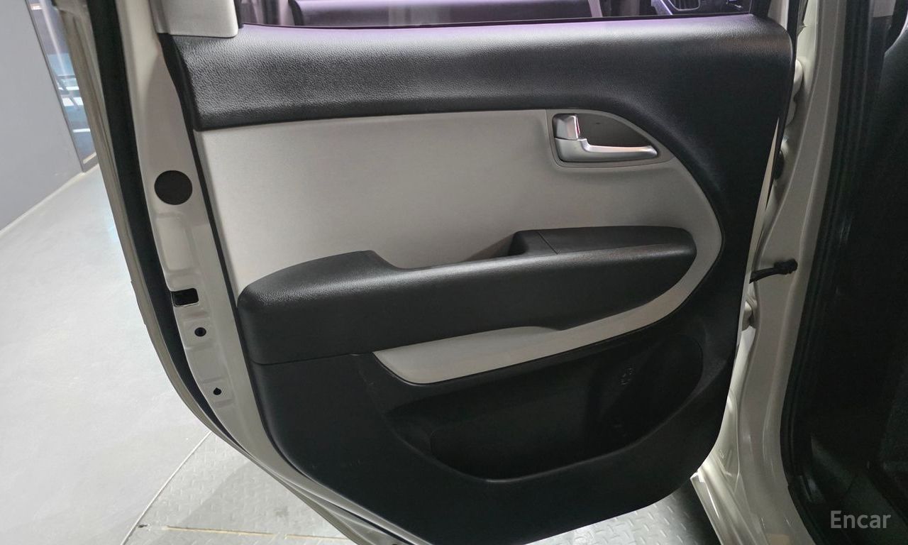 KIA The New Ray Ban 2019