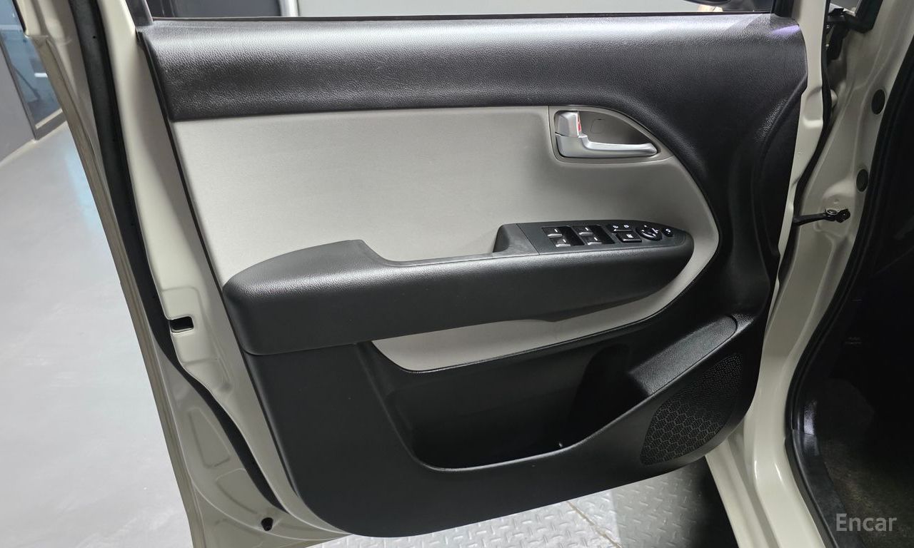 KIA The New Ray Ban 2019