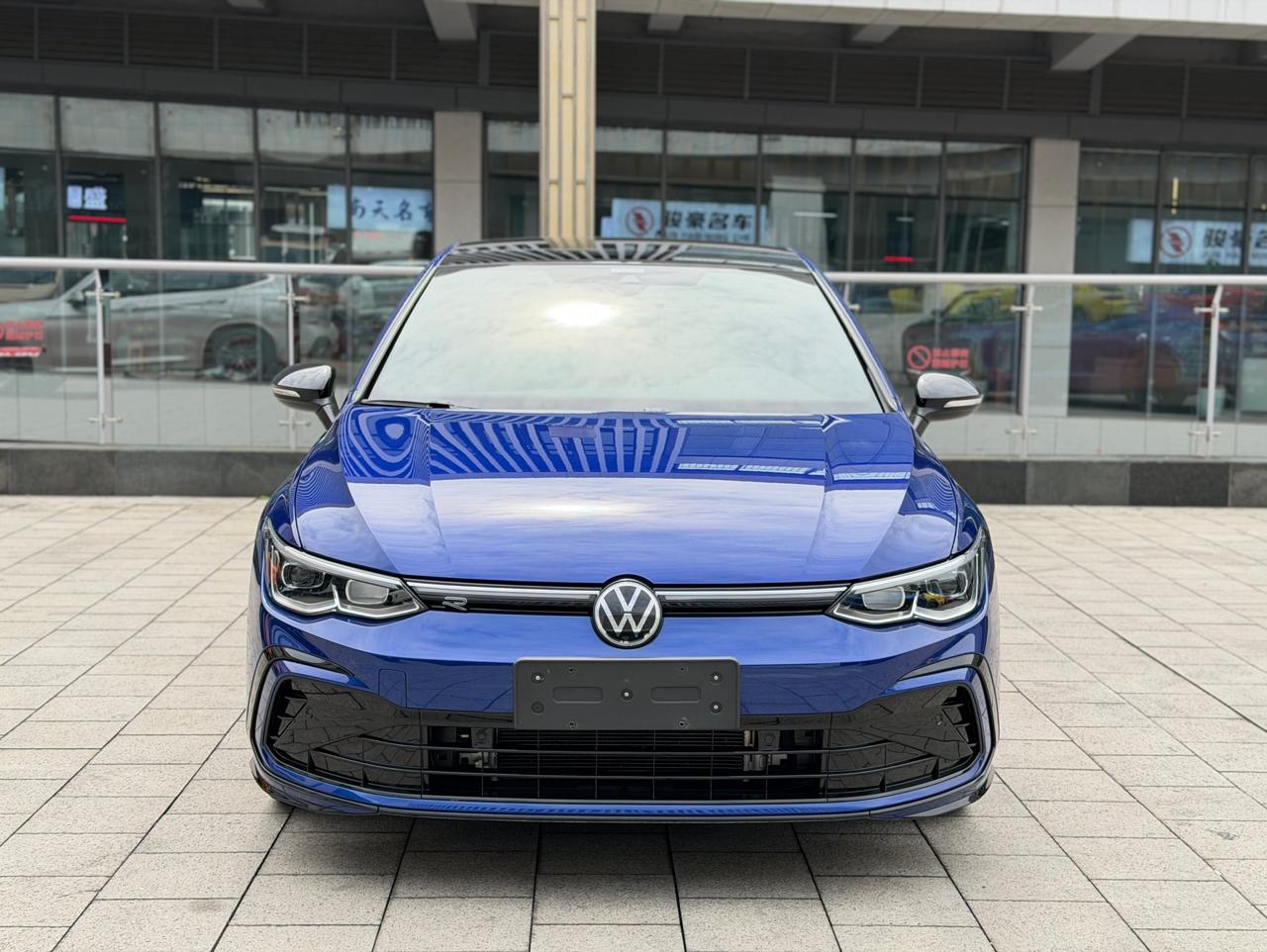 Volkswagen Golf R-line