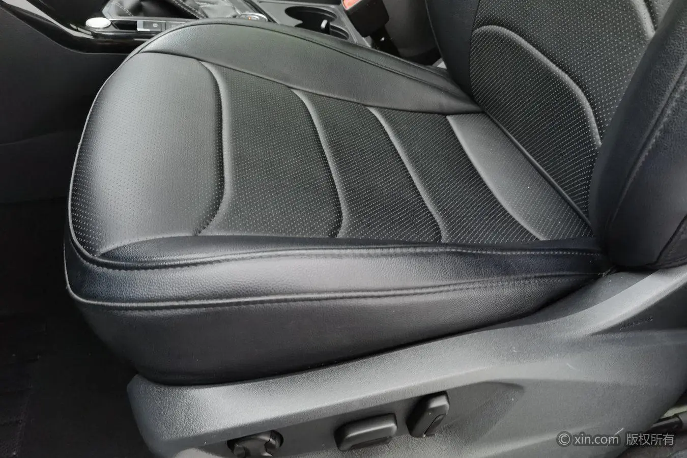 Volkswagen Tayron 2022 380TSI 4WD R-Line Smart Connected