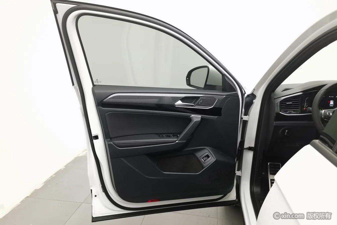 Volkswagen Tayron 2022 380TSI 4WD R-Line Smart Connected