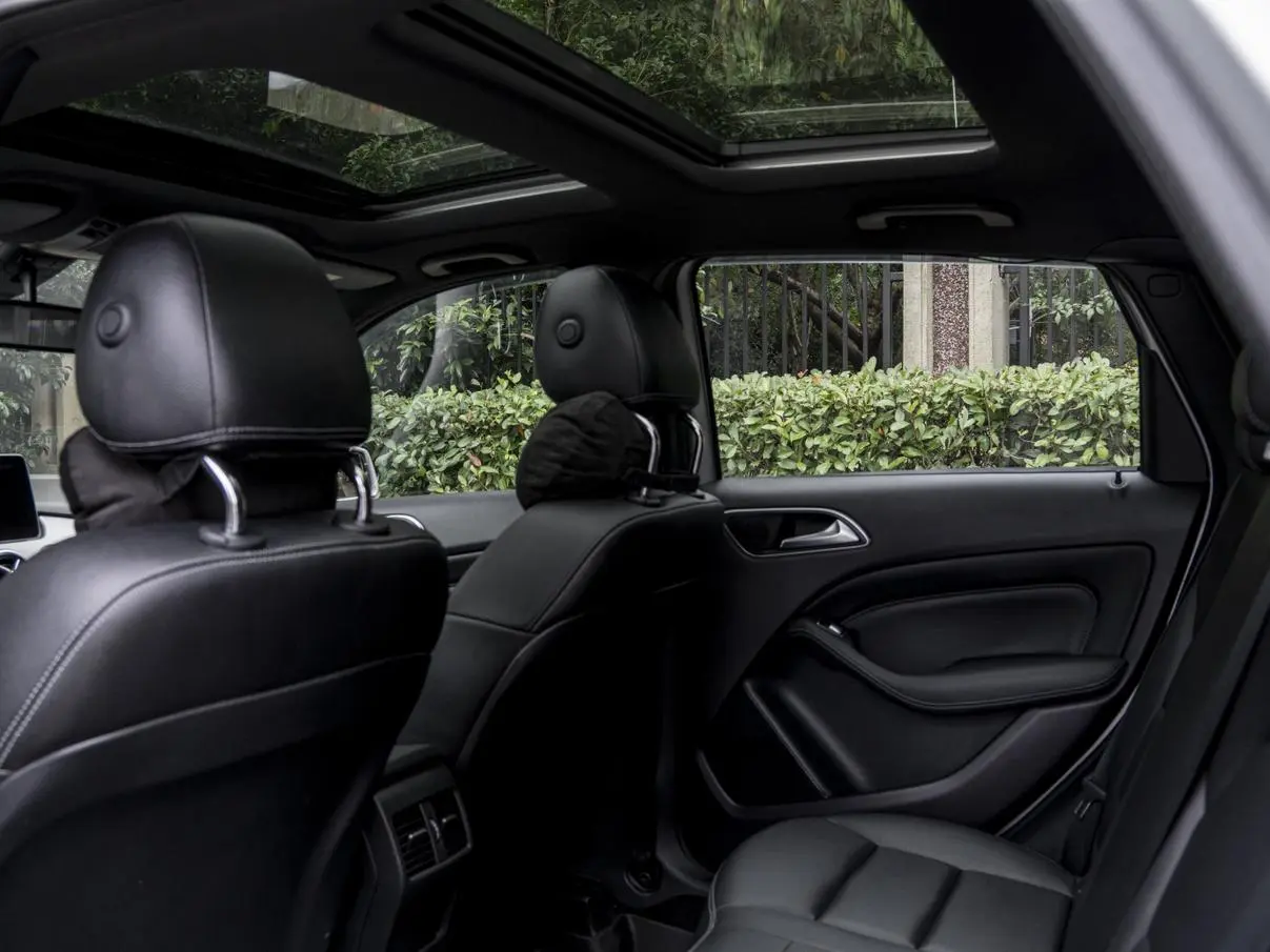Mercedes-Benz B Class 2019 B 200 Fashion