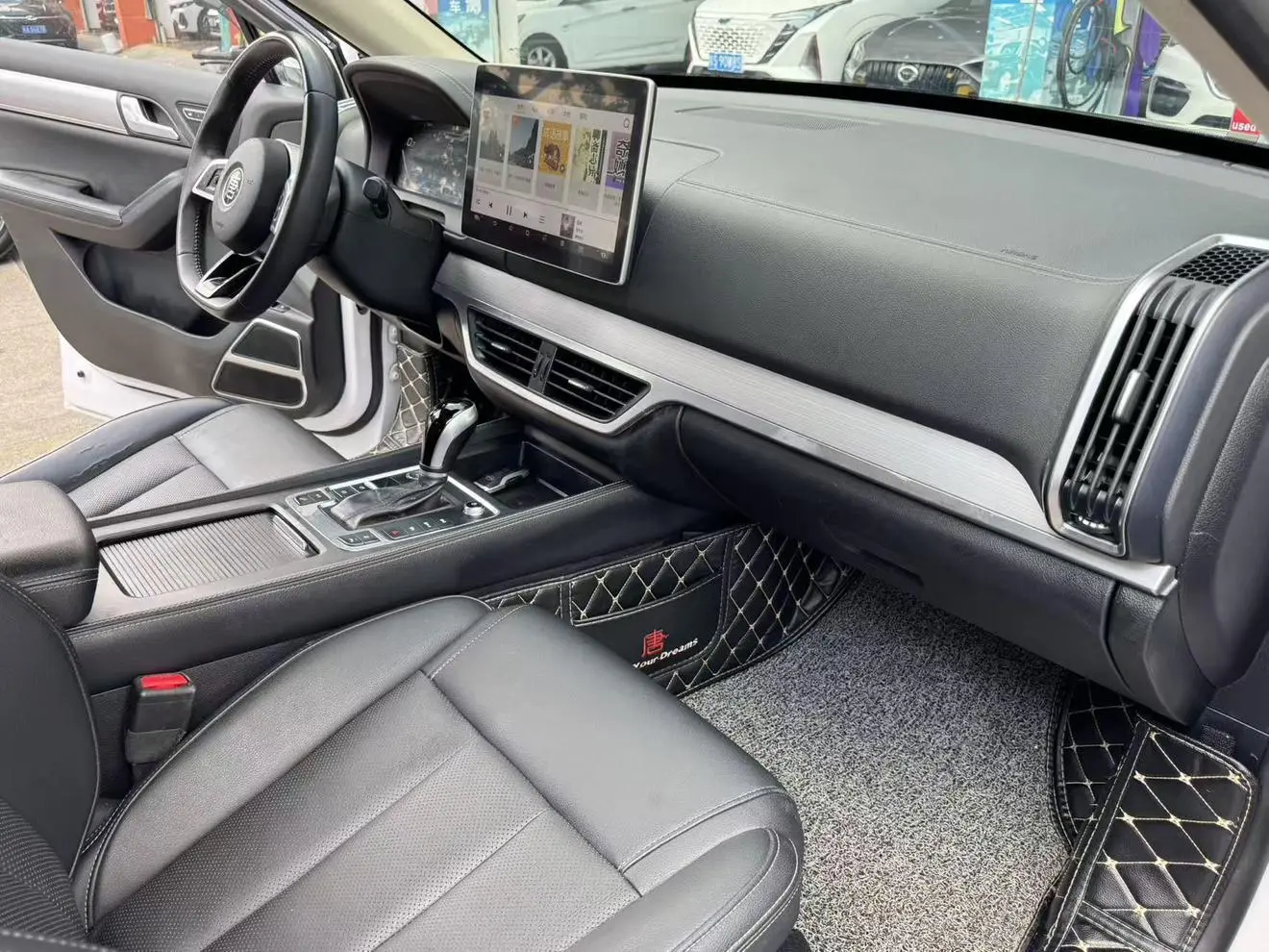 BYD Tang 2019 2.0T Auto Smart Connected Distinguished 7 seat China VI