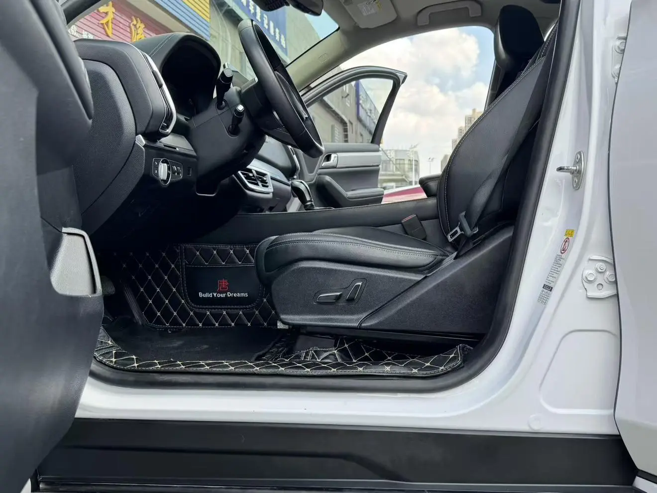 BYD Tang 2019 2.0T Auto Smart Connected Distinguished 7 seat China VI