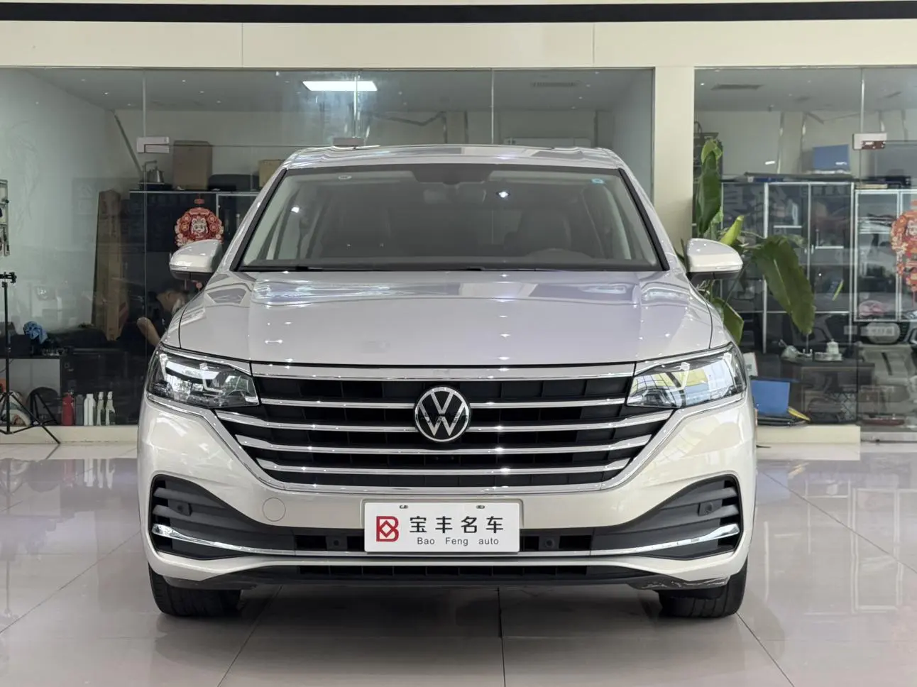 Volkswagen Viloran 2020 330TSI Luxury