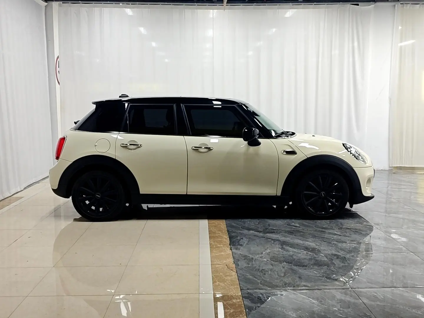 MINI MINI 2019 1.5T COOPER 5