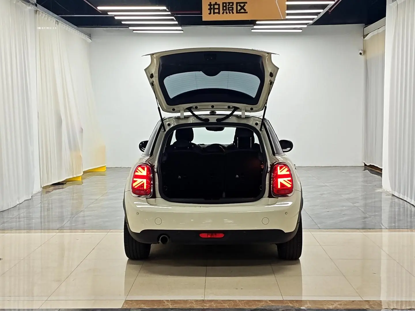 MINI MINI 2019 1.5T COOPER 5