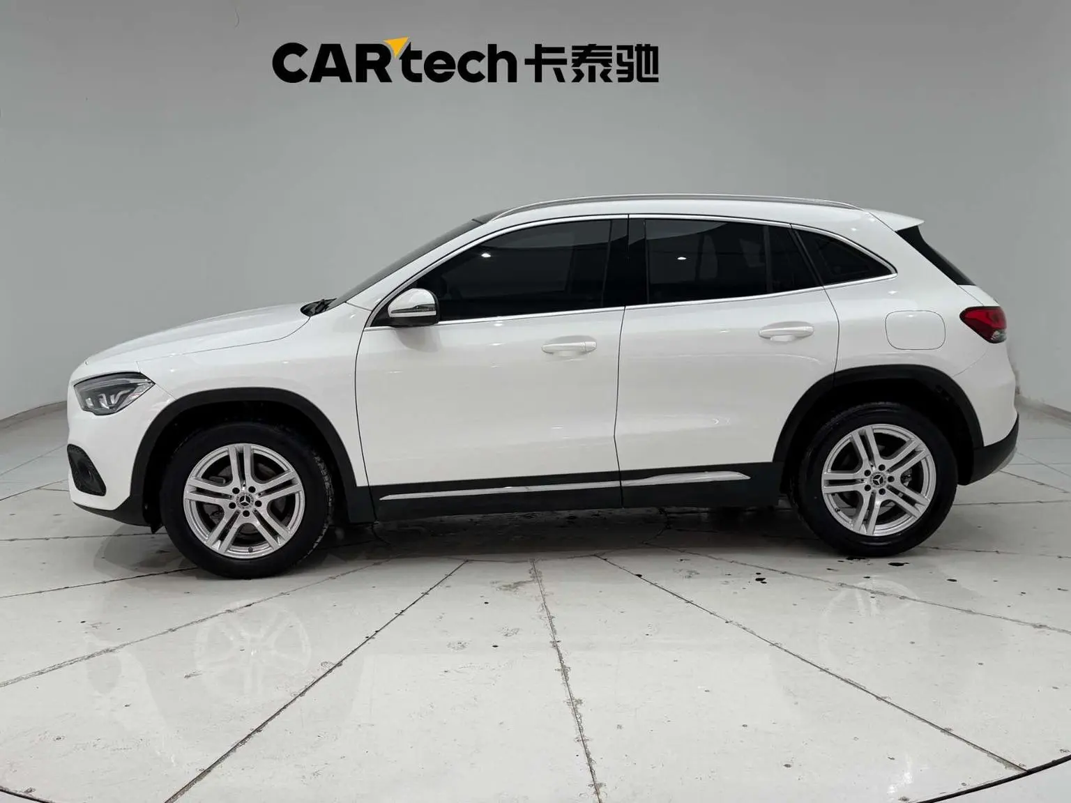 Mercedes-Benz GLA 2023 GLA 200