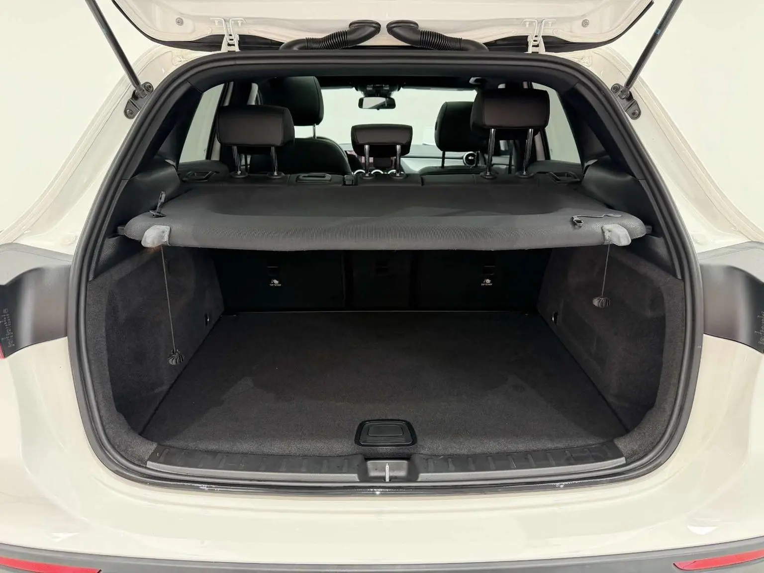Mercedes-Benz GLA 2023 GLA 200