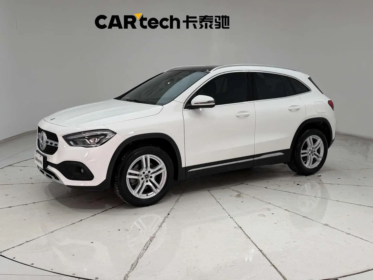 Mercedes-Benz GLA 2023 GLA 200