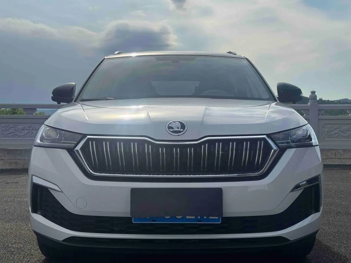 Skoda GT 2023 Facelift 1.5L Auto Exclusive