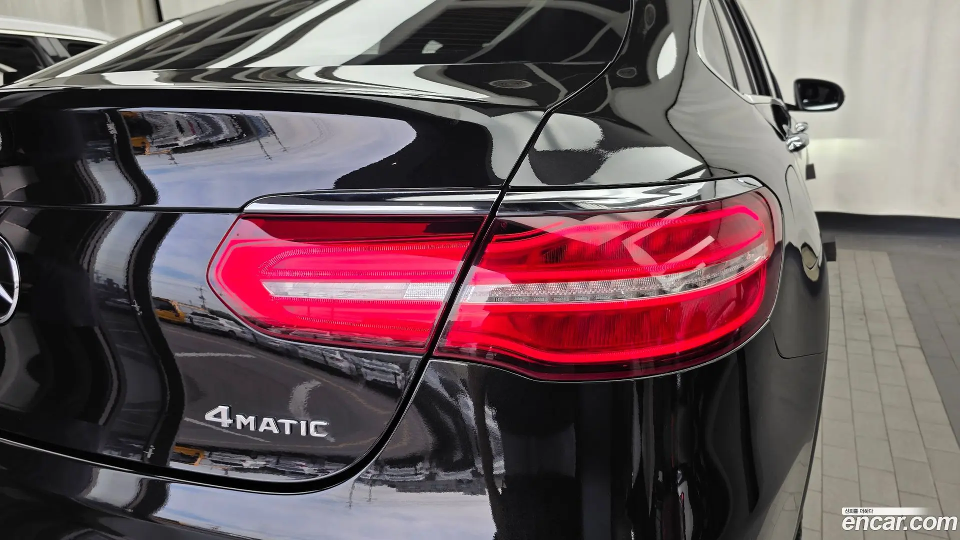 Mercedes-Benz GLC-Class GCL300 4MATIC Coupe