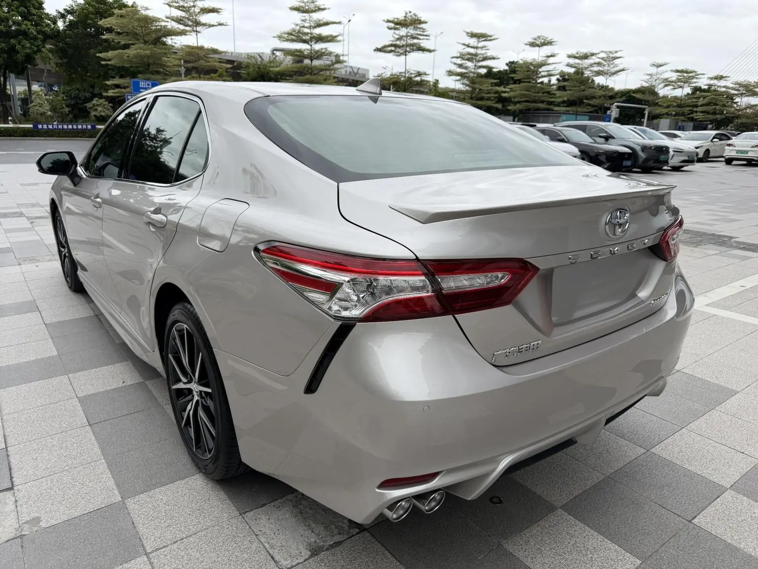Toyota Camry 2021 2.5S