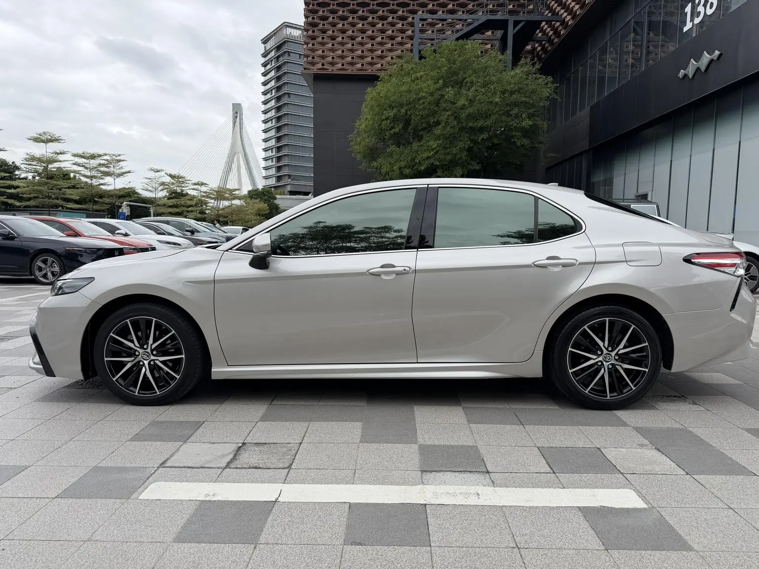Toyota Camry 2021 2.5S