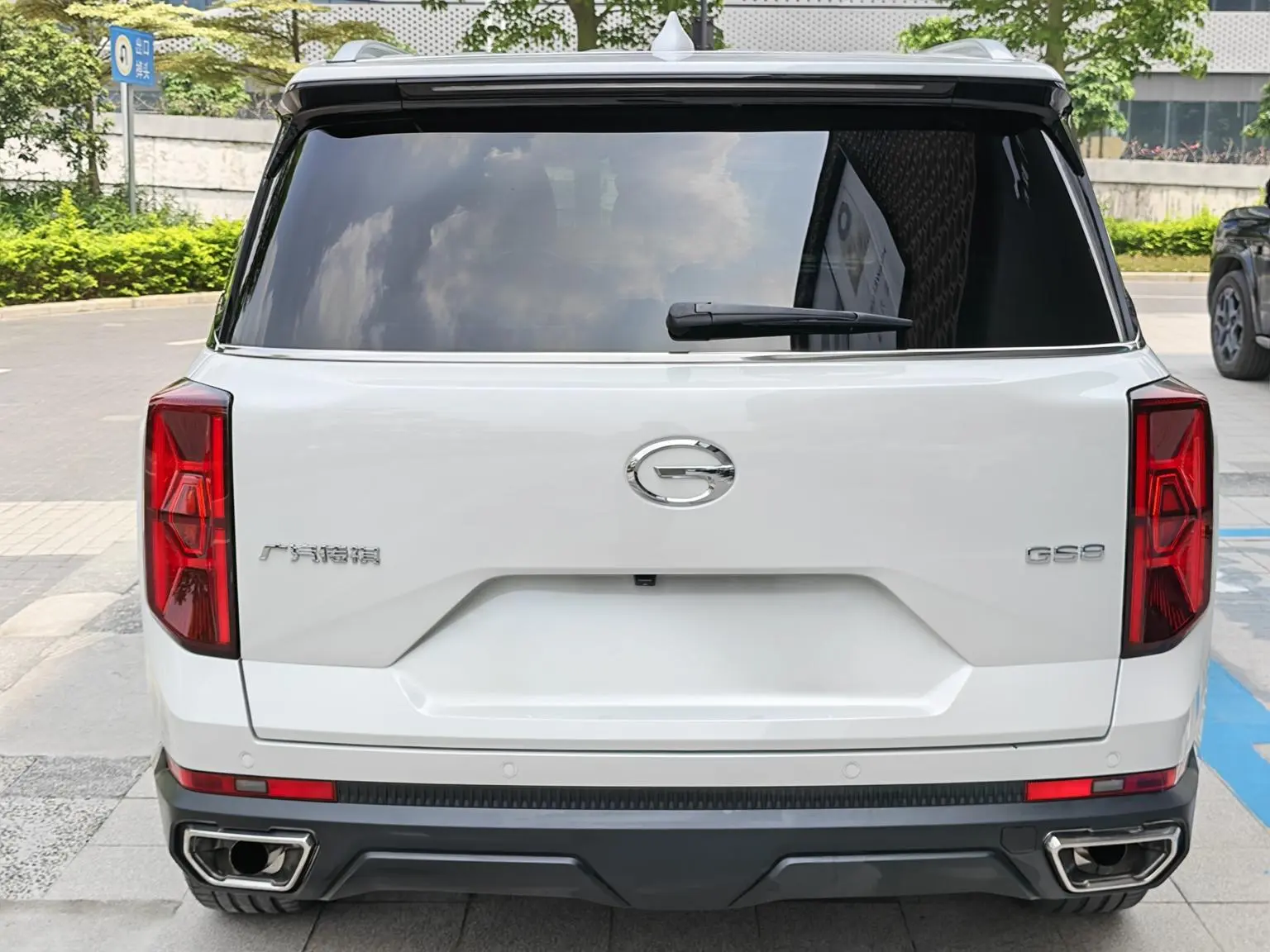 GAC Trumpchi Trumpchi GS8 2022 Series 2.0TGDI 2WD Luxury Connected 7 seat