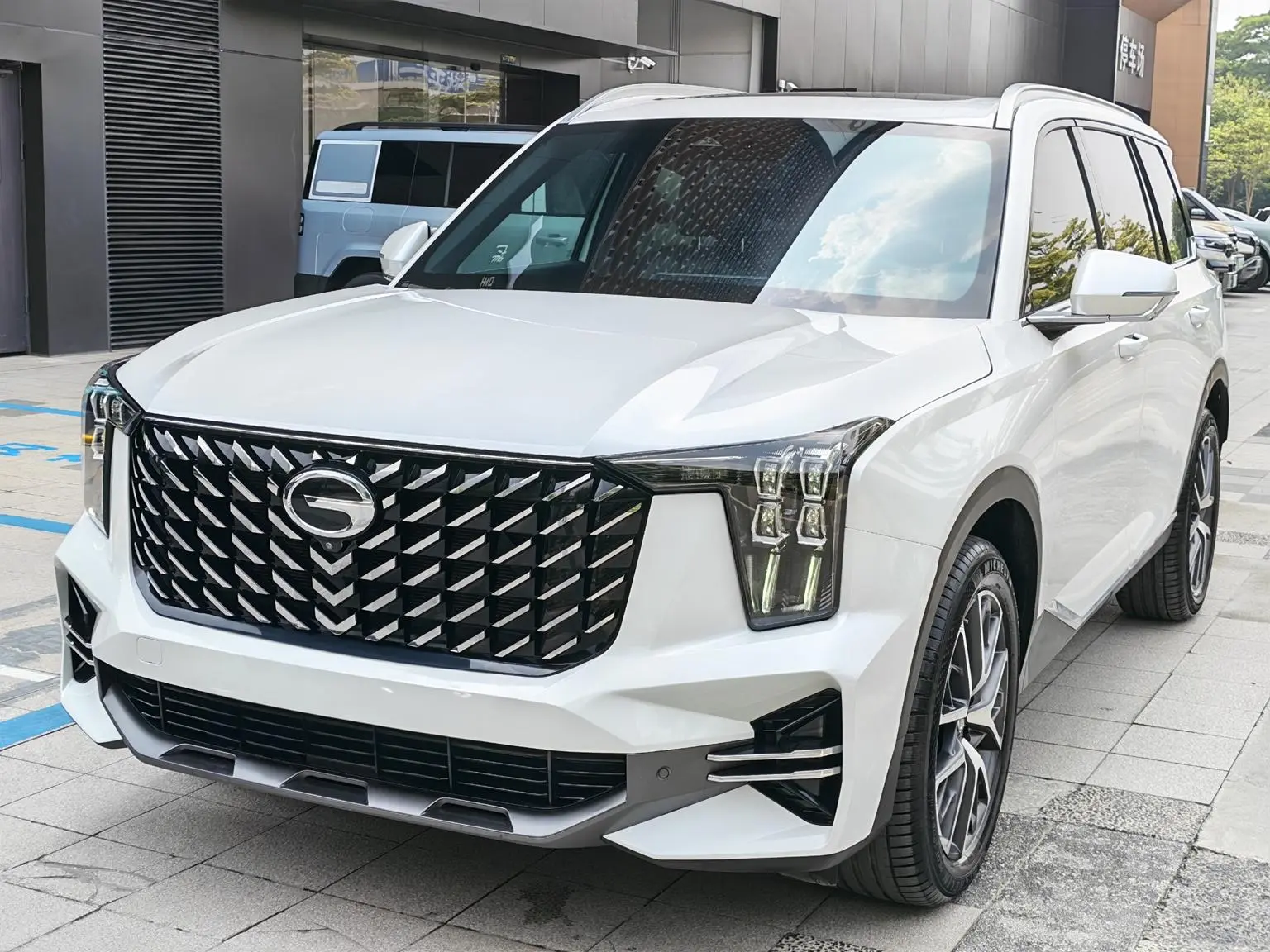GAC Trumpchi Trumpchi GS8 2022 Series 2.0TGDI 2WD Luxury Connected 7 seat