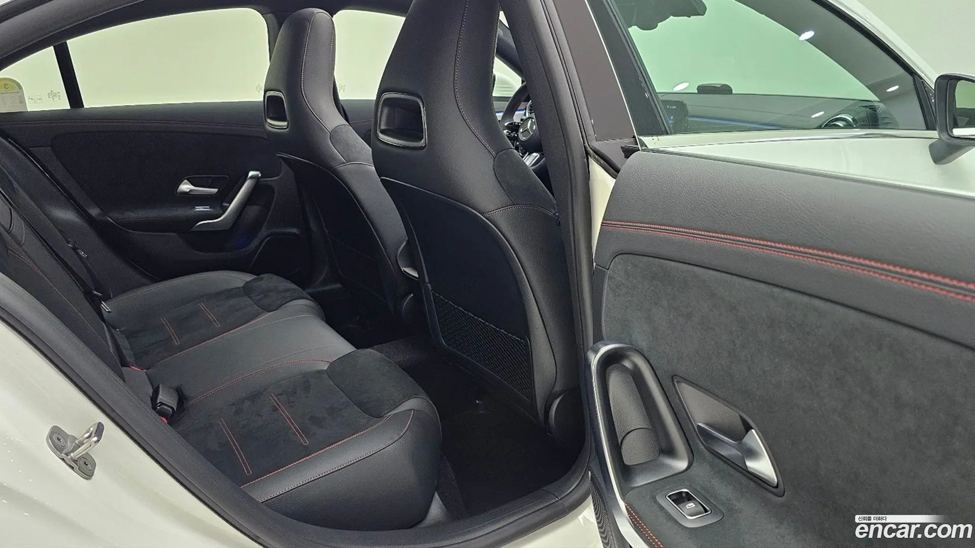 Mercedes-Benz CLA-Class CLA250 4MATIC 2023
