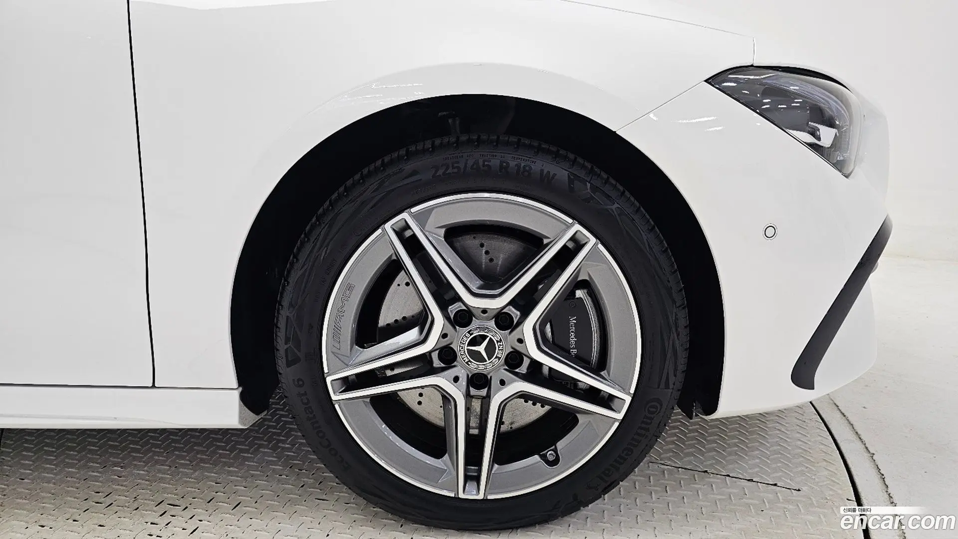 Mercedes-Benz CLA-Class CLA250 4MATIC 2023