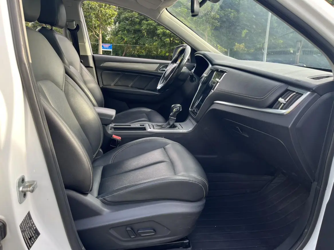 Roewe RX5 2018 30T 2WD Auto Connected Smart Enjoy
