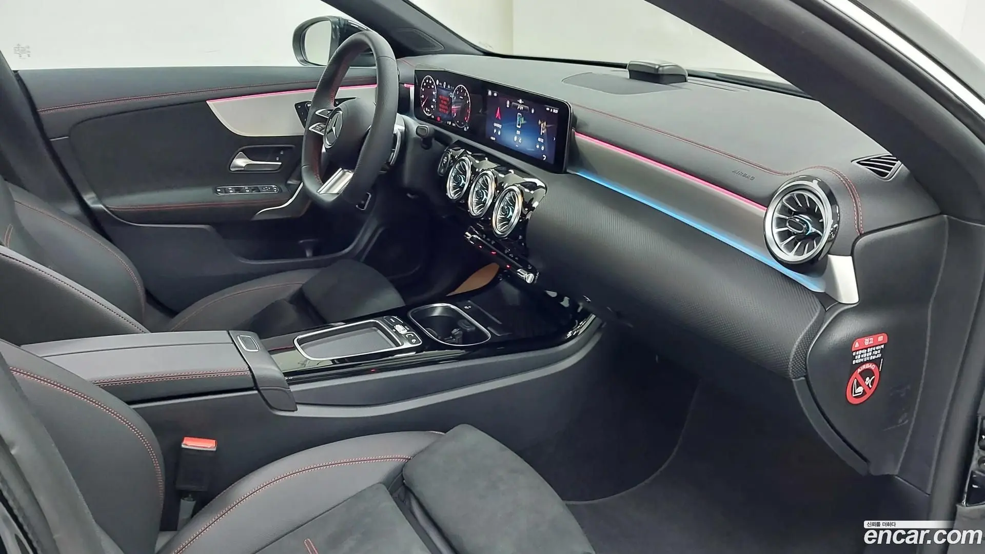 Mercedes-Benz CLA-Class CLA250 4MATIC 2023