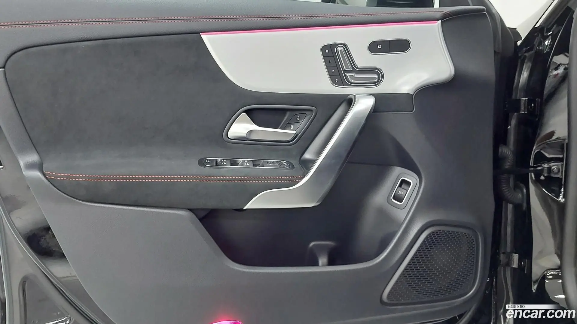 Mercedes-Benz CLA-Class CLA250 4MATIC 2023