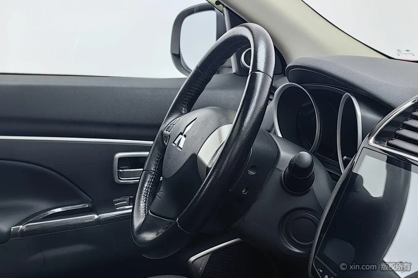 Mitsubishi Dynamic ASX 2018 2.0L CVT 2WD Premium Plus