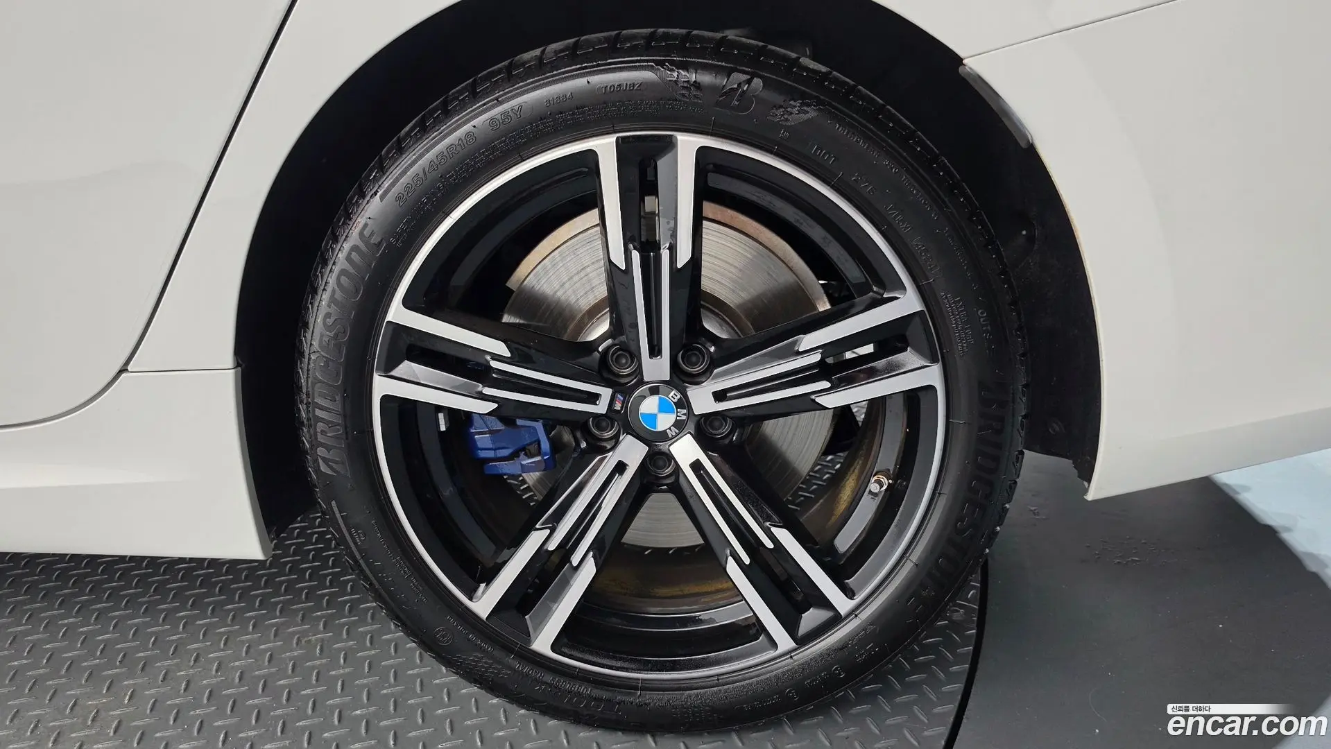 BMW 3-Series 320i M Sport 2023