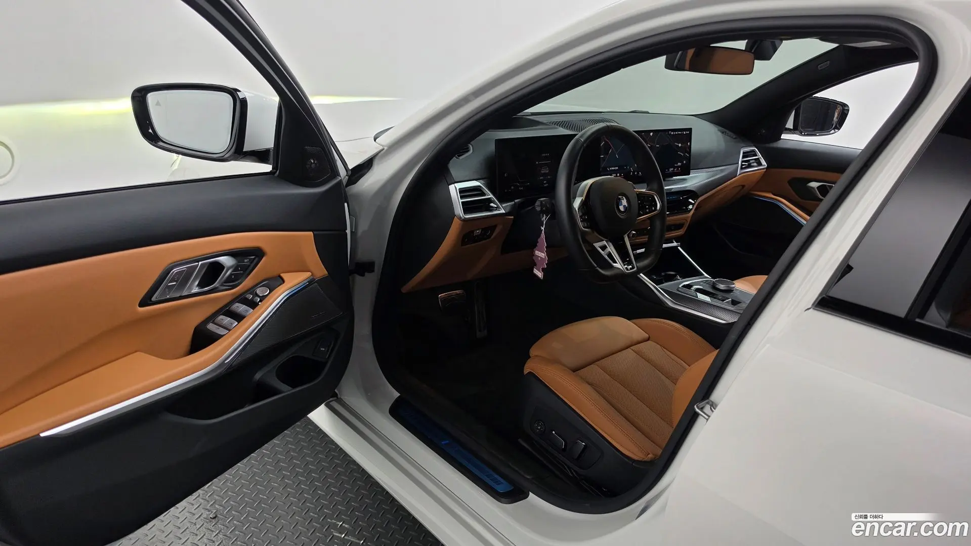 BMW 3-Series 320i M Sport 2023