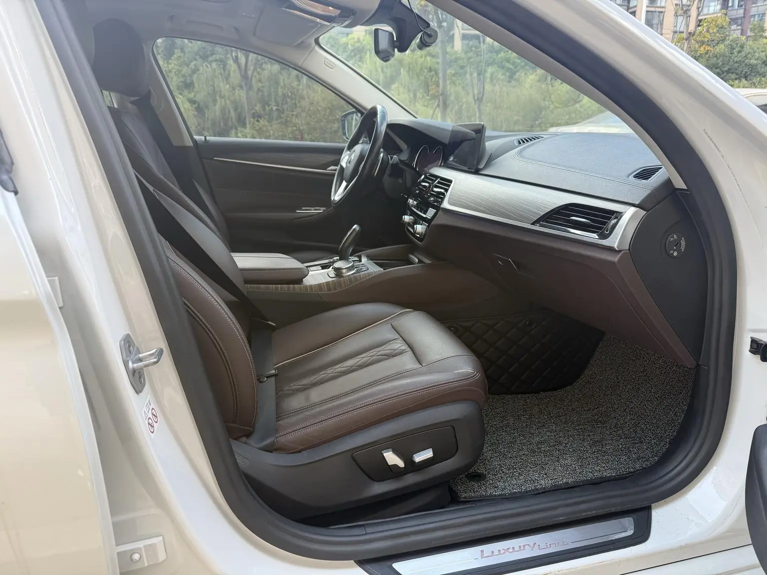 BMW 5 Series 2018 Facelift 530Li Leading Luxury Package