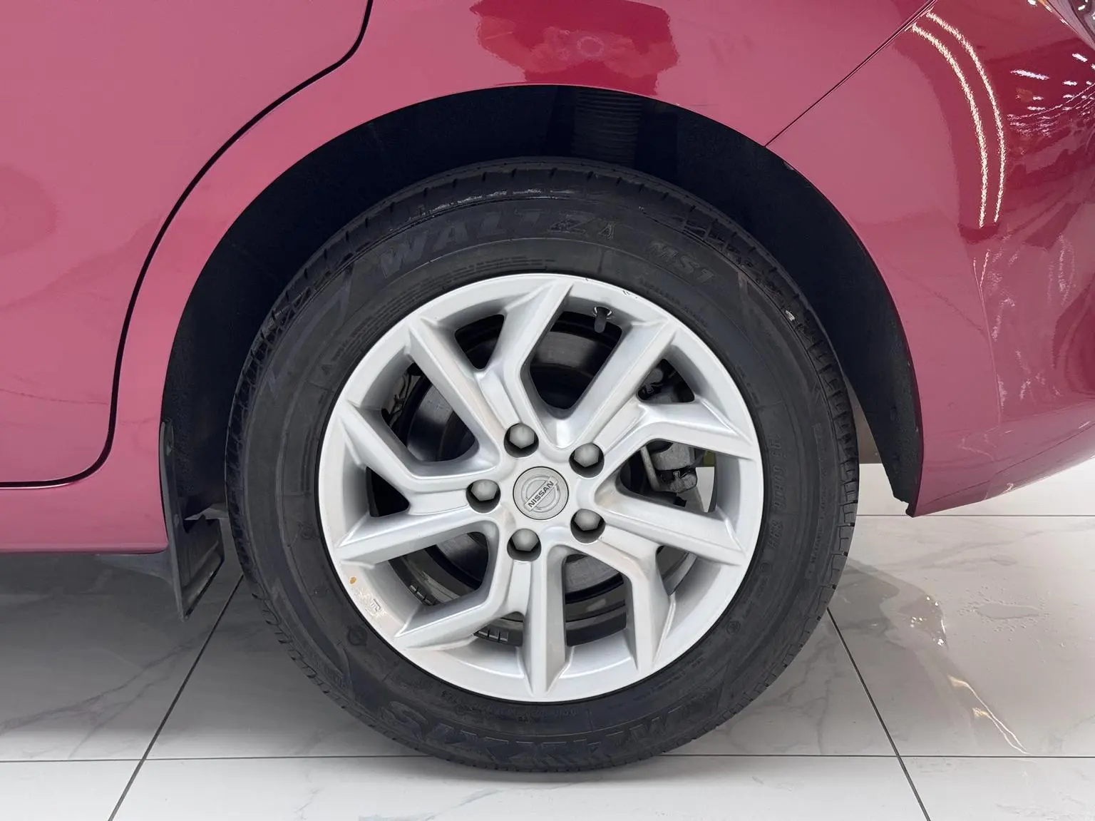 Nissan Tiida TIIDA 2023 1.6L CVT Smart Drive