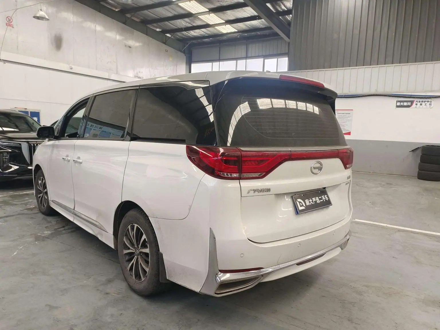 GAC Trumpchi Trumpchi M8 2023 Series 390T Premium
