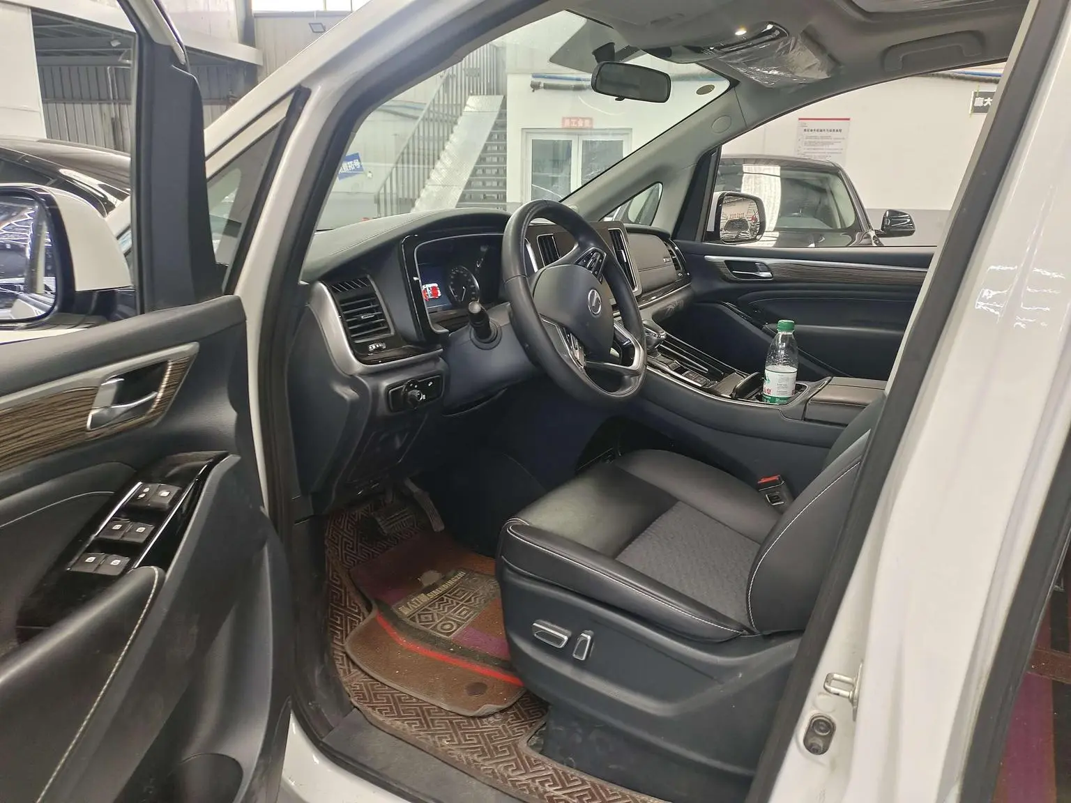 GAC Trumpchi Trumpchi M8 2023 Series 390T Premium
