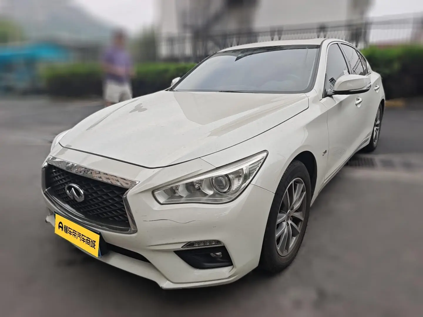 Infiniti Q50L 2018 2.0T Comfort China VI