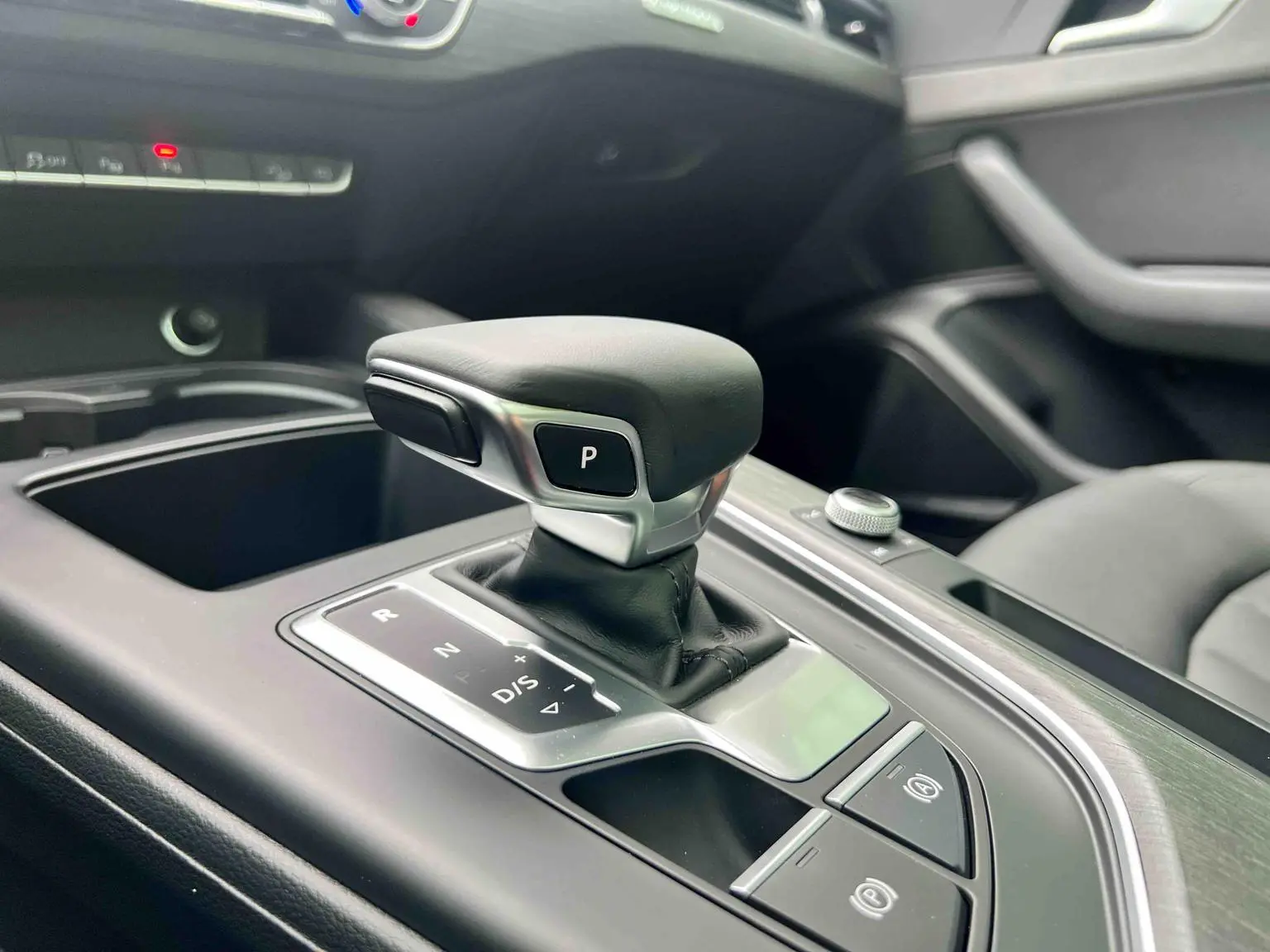 Audi A4( Import ) 2021 allroad quattro