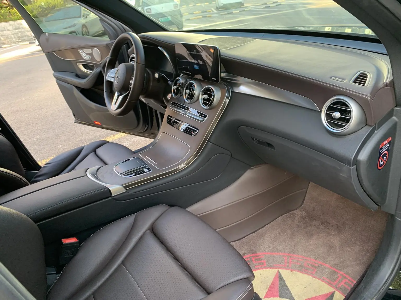 Mercedes-Benz GLC 2022 Facelift GLC 300 L 4MATIC Dynamic