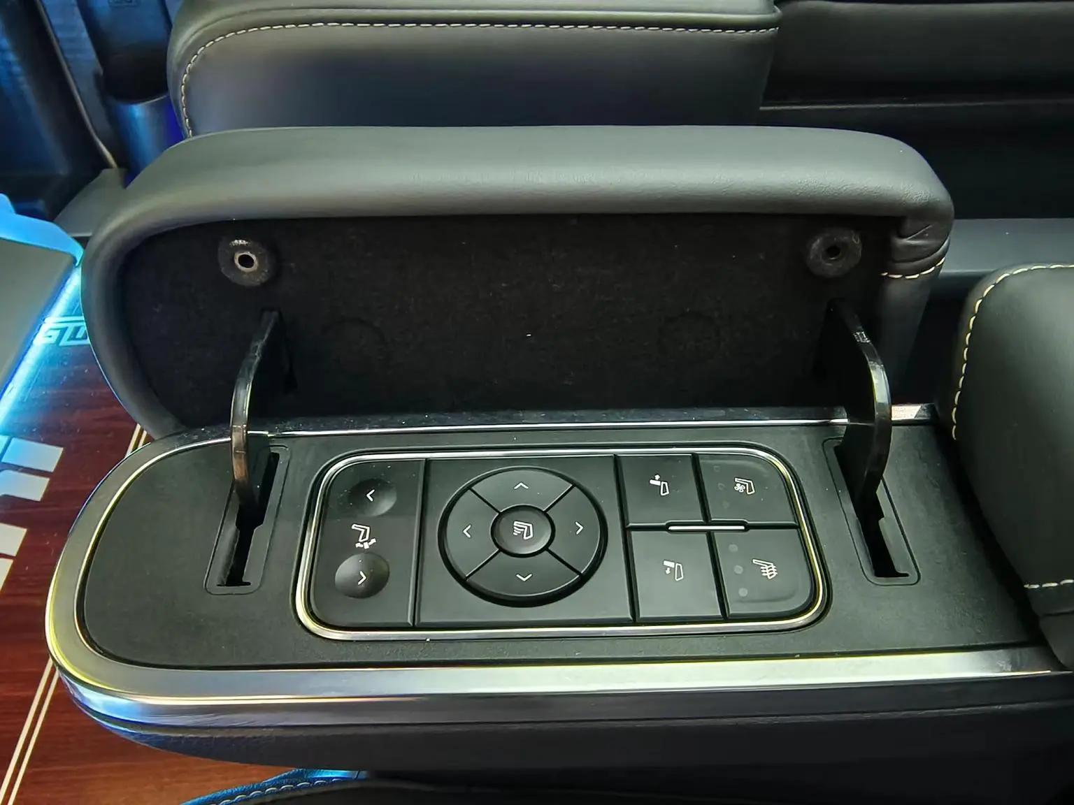 GAC Trumpchi Trumpchi M8 2021 Da Series 390T Premium