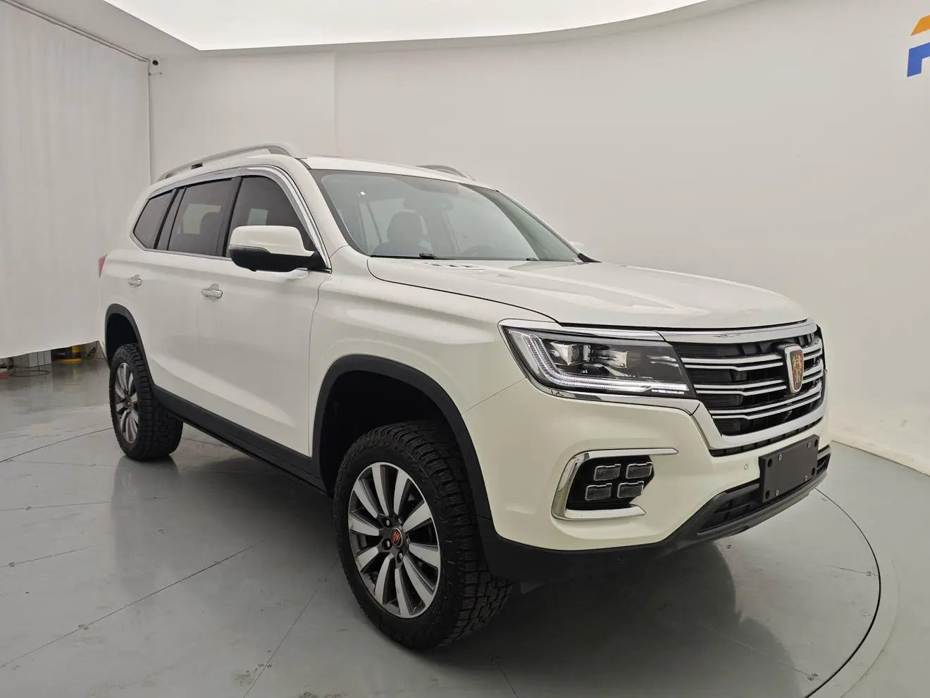 Roewe RX8 2019 30T Smart Connected 4WD Flagship