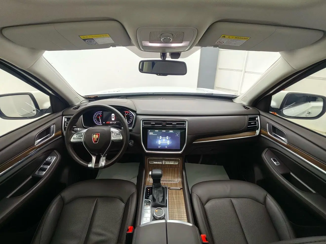 Roewe RX8 2019 30T Smart Connected 4WD Flagship