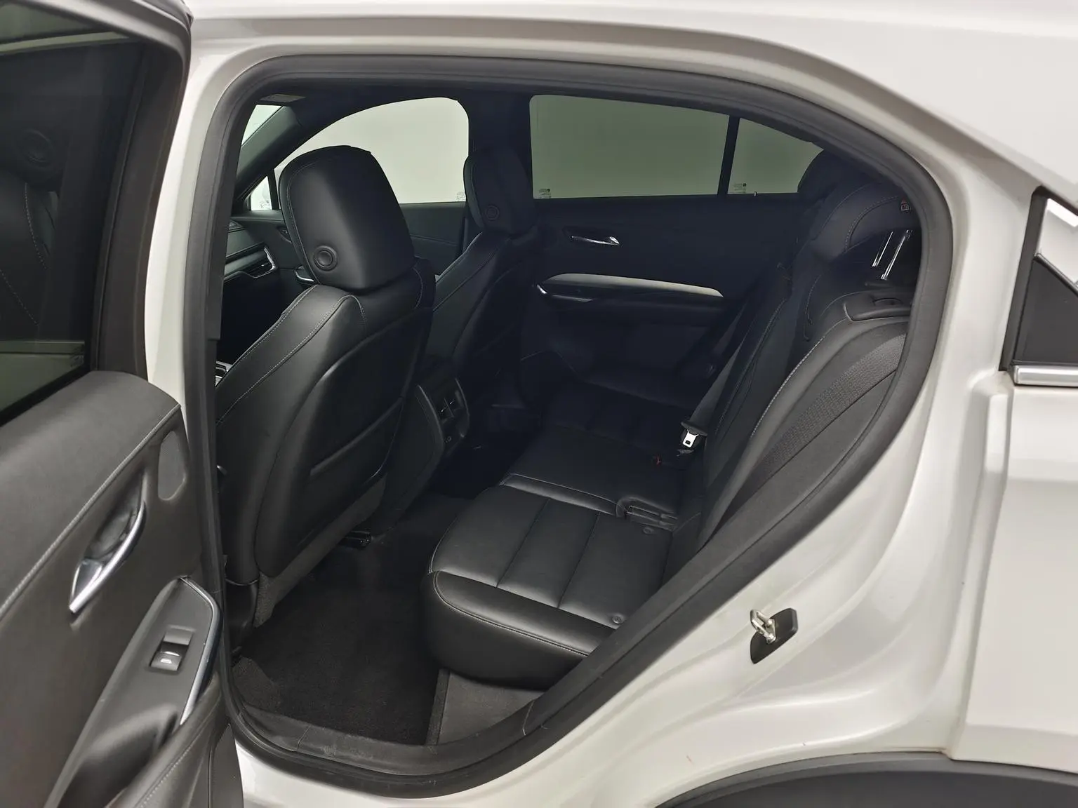 Cadillac XT4 2020 Facelift 28T 2WD Luxury