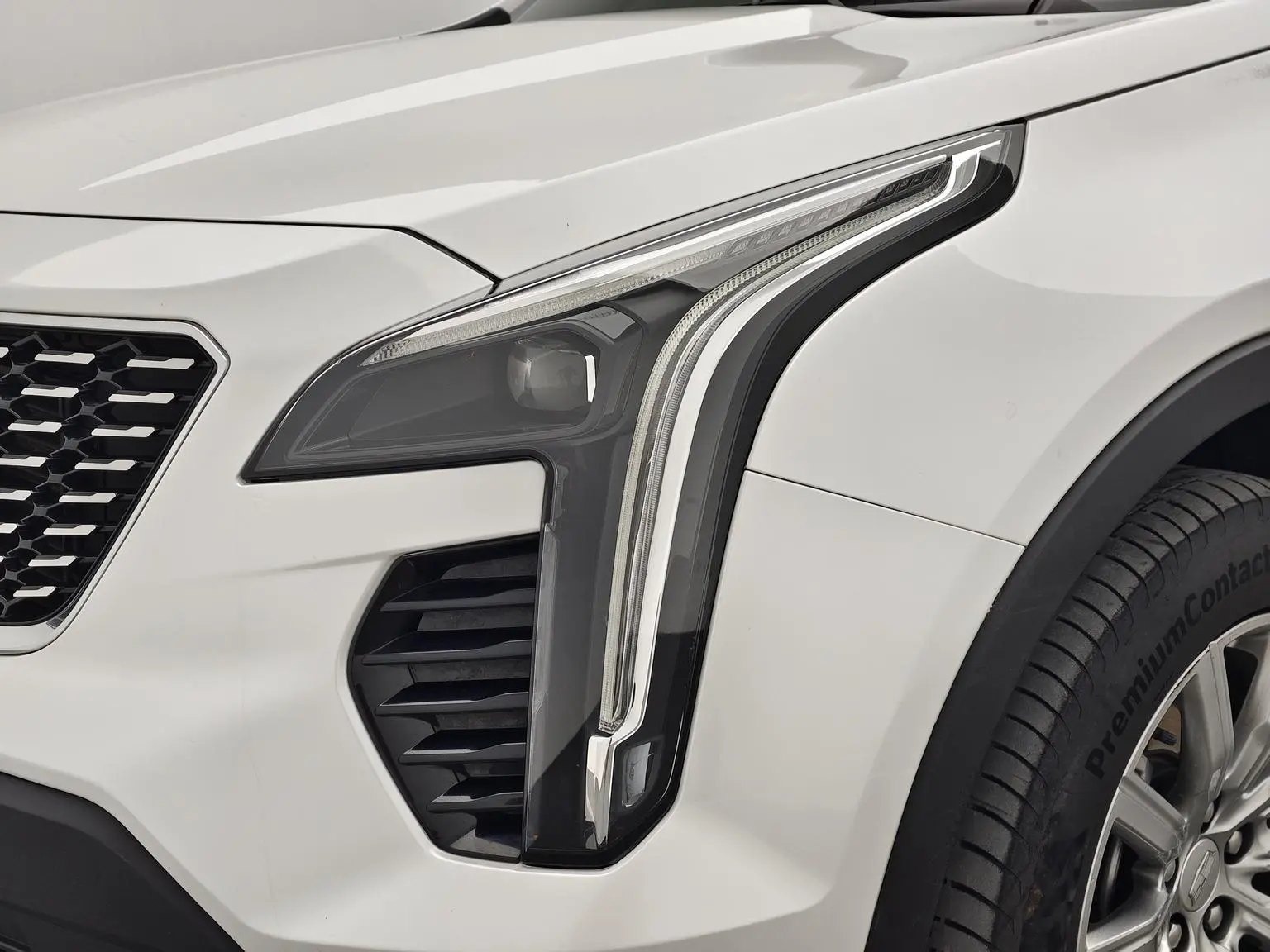 Cadillac XT4 2020 Facelift 28T 2WD Luxury