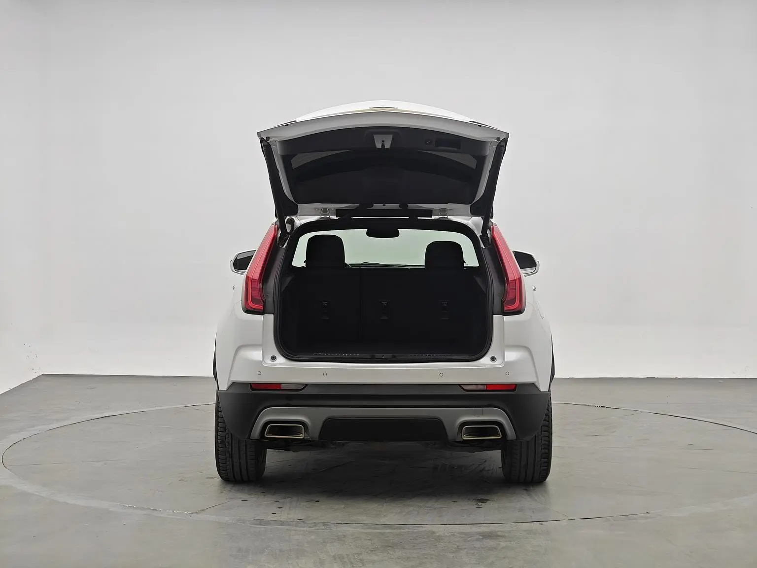 Cadillac XT4 2020 Facelift 28T 2WD Luxury