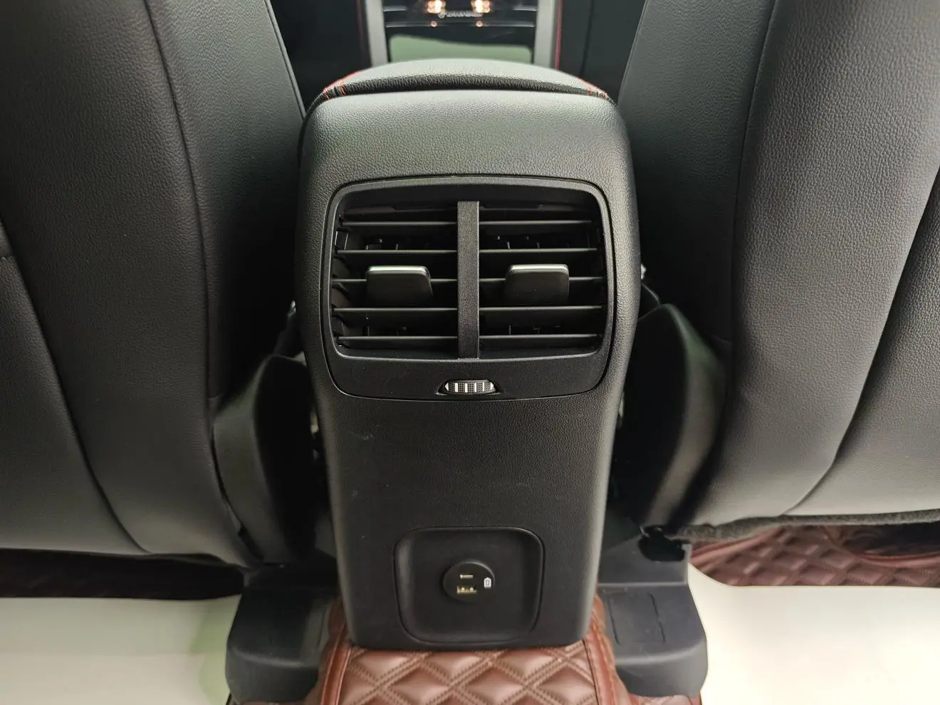 Ford Escape 2019 EcoBoost 245 4WD ST-LINE