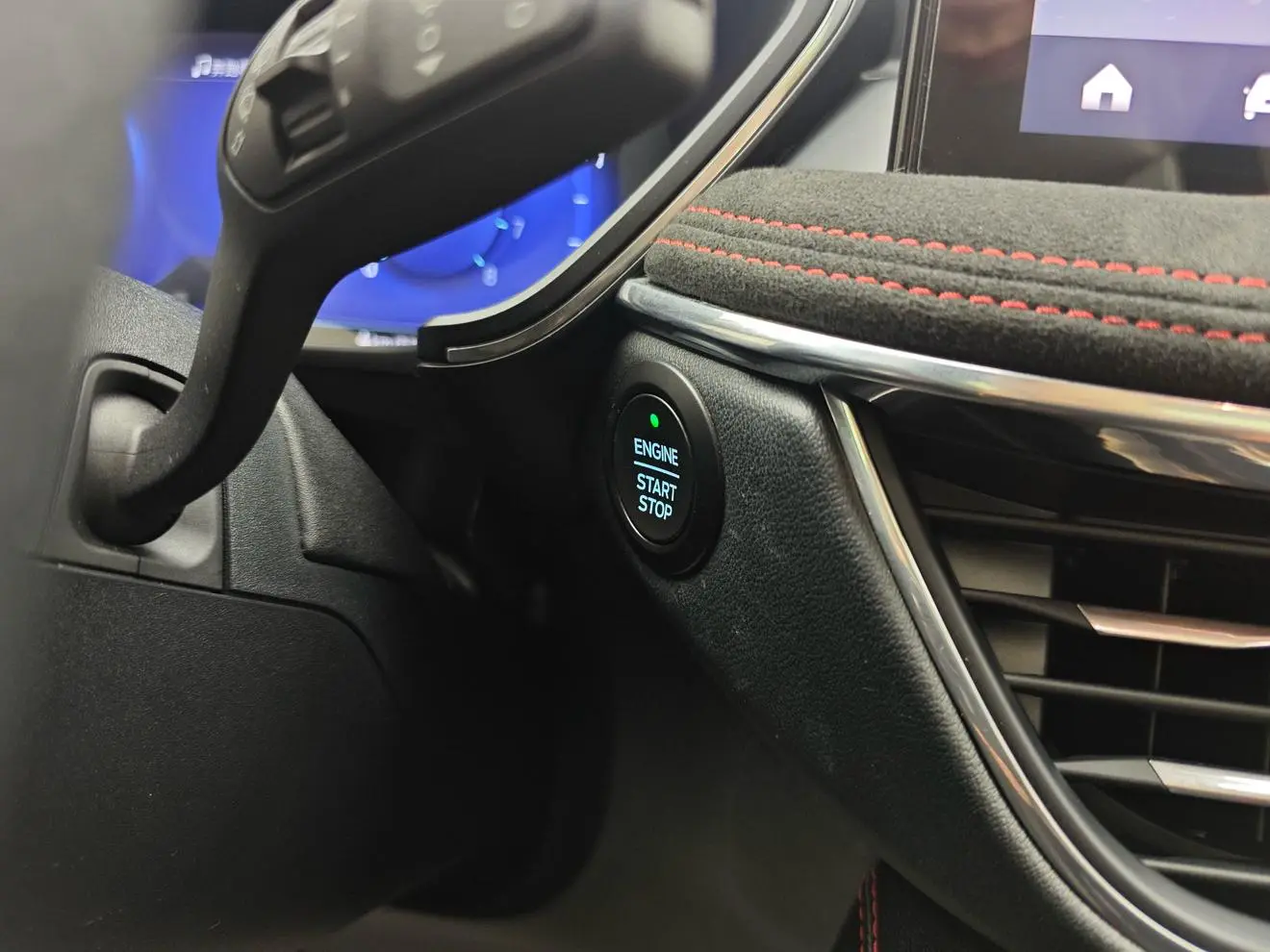 Ford Escape 2019 EcoBoost 245 4WD ST-LINE