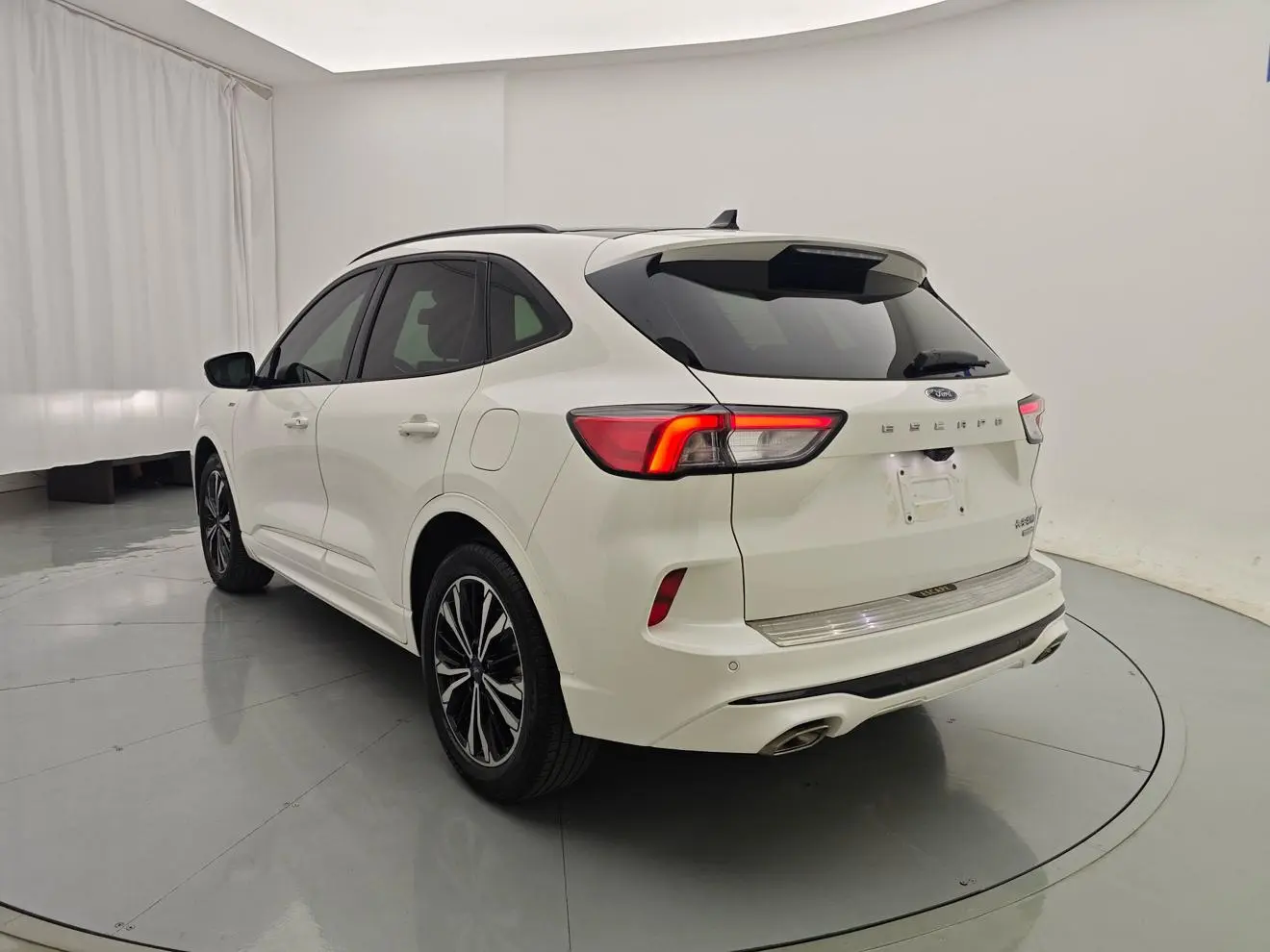Ford Escape 2019 EcoBoost 245 4WD ST-LINE