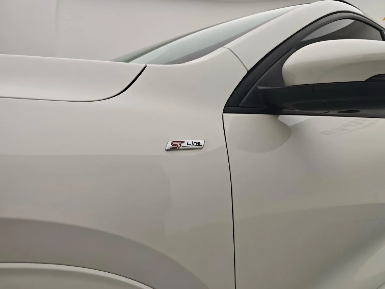 Ford Escape 2019 EcoBoost 245 4WD ST-LINE