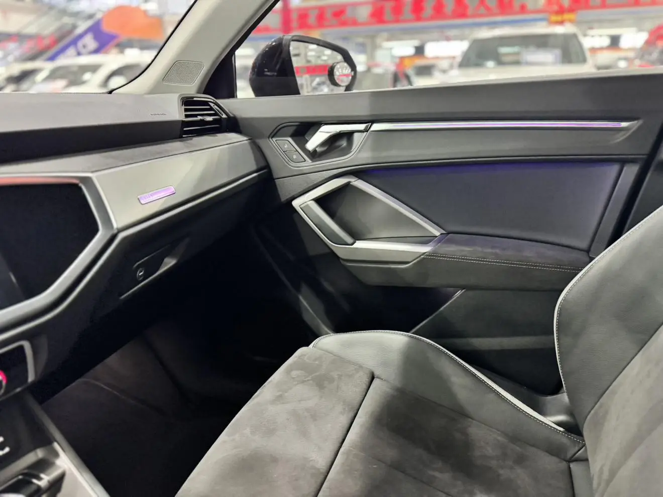 Audi Q3 2023 35 TFSI Dynamic Fashion